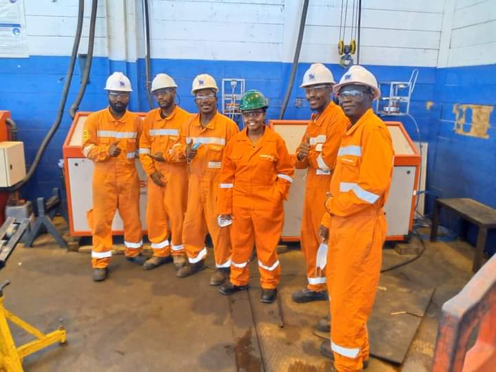 Rico Organizações Expandindo seu Alcance na Indústria de Petróleo e Gás na África